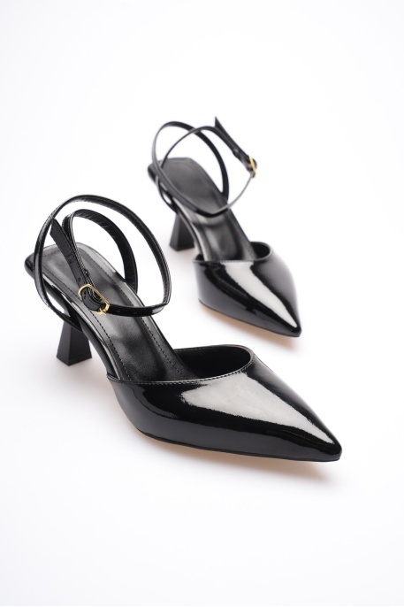 Kadın Siyah Rugan Topuklu Ayakkabı TR03MS02A