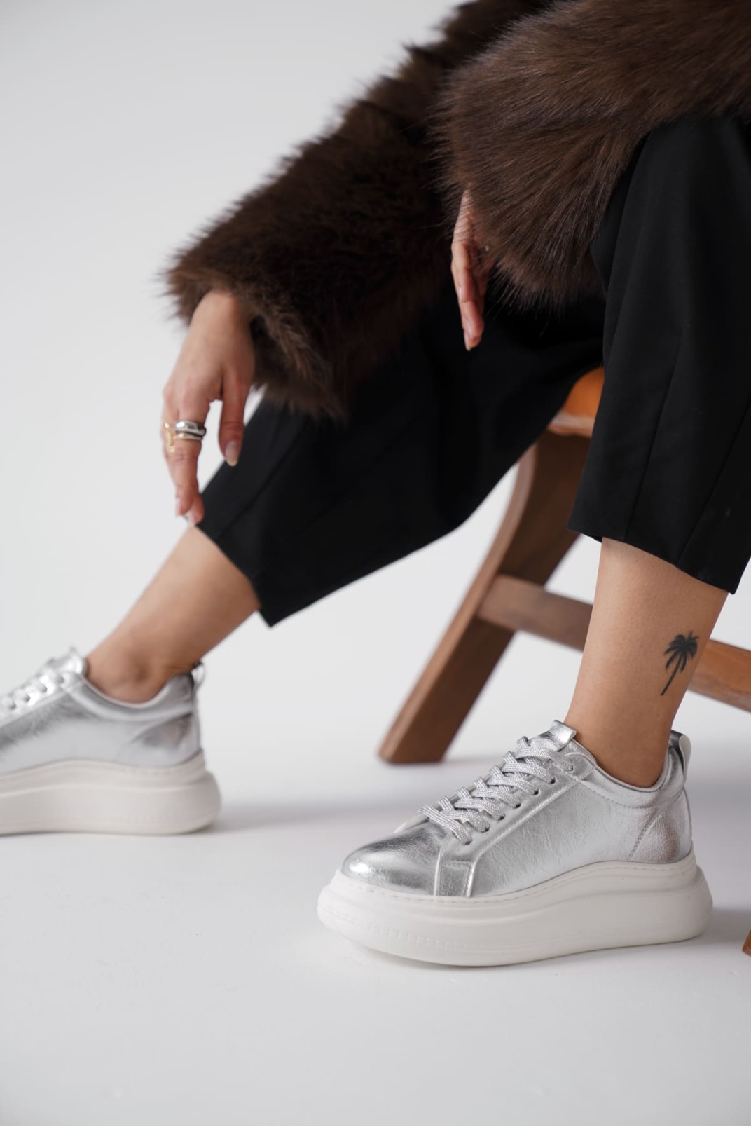 Gümüş Kadın Sneaker TR01MS05B