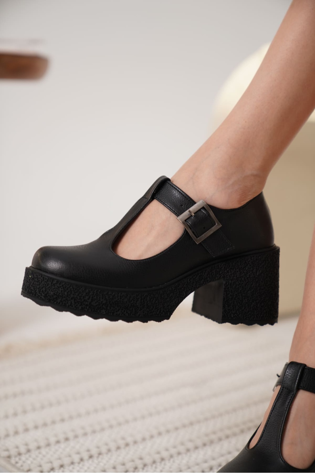 Kadın Siyah Günlük Ayakkabı TR06MS06A