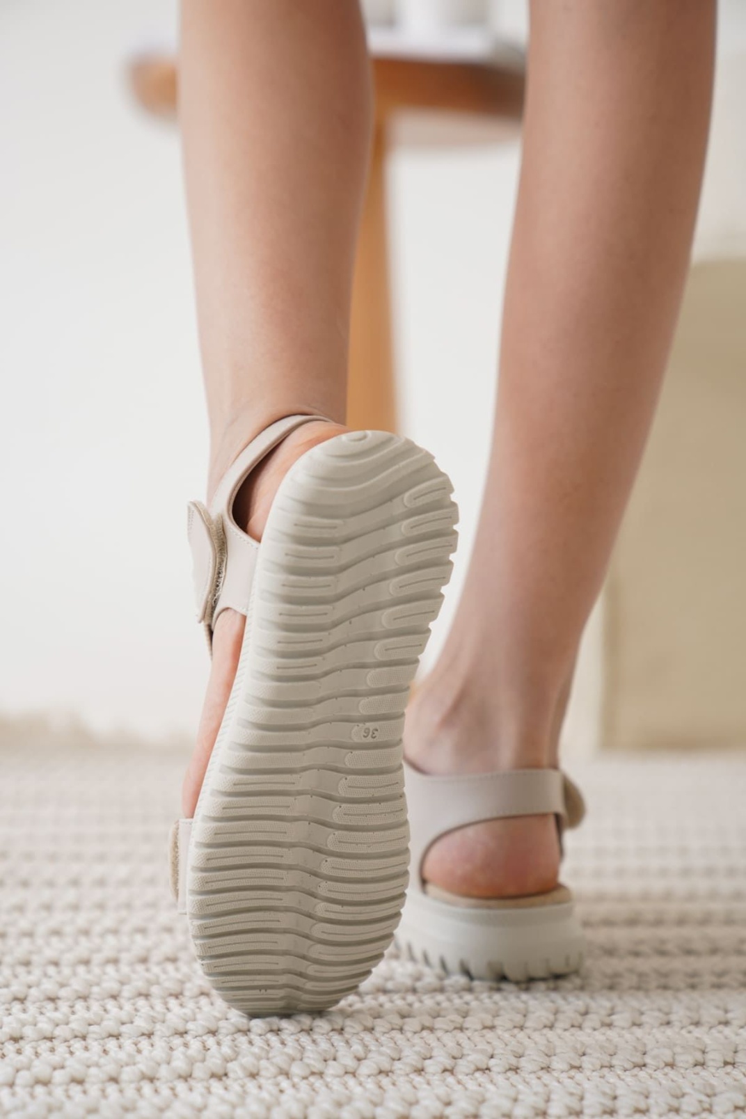 Bej Kadın Sandalet TR35MY01C