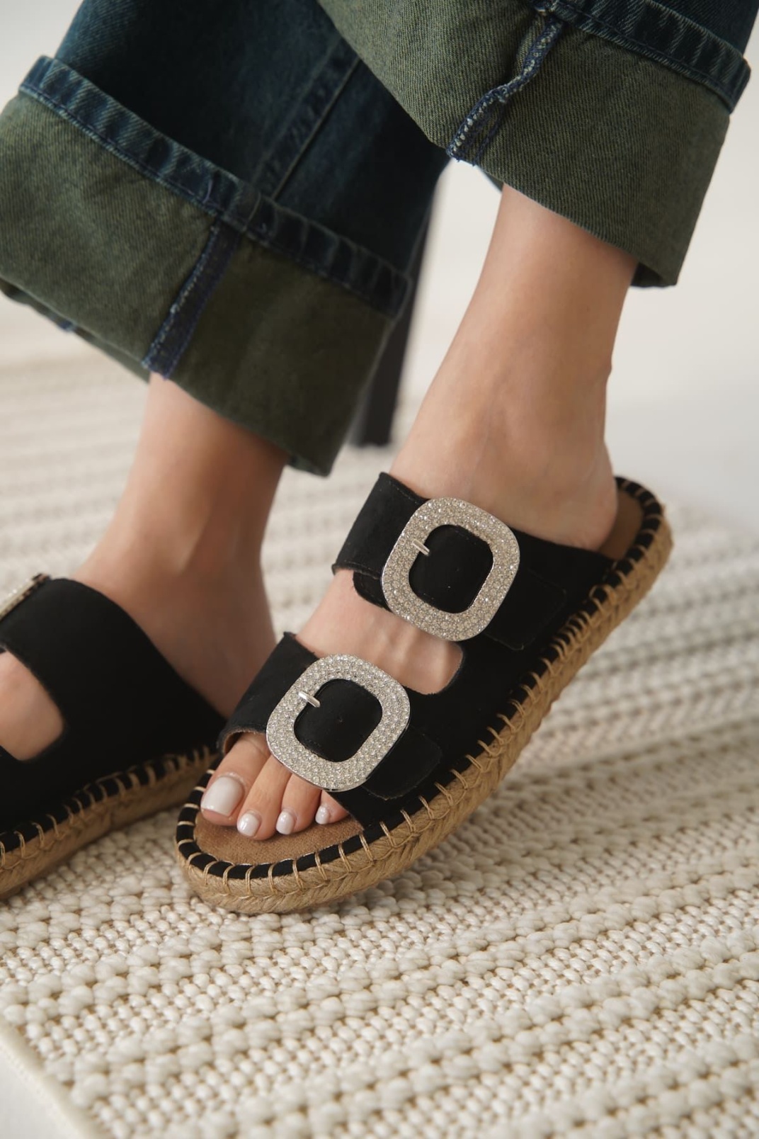 Süet Siyah Taşlı Kadın Terlik TR35MY05A