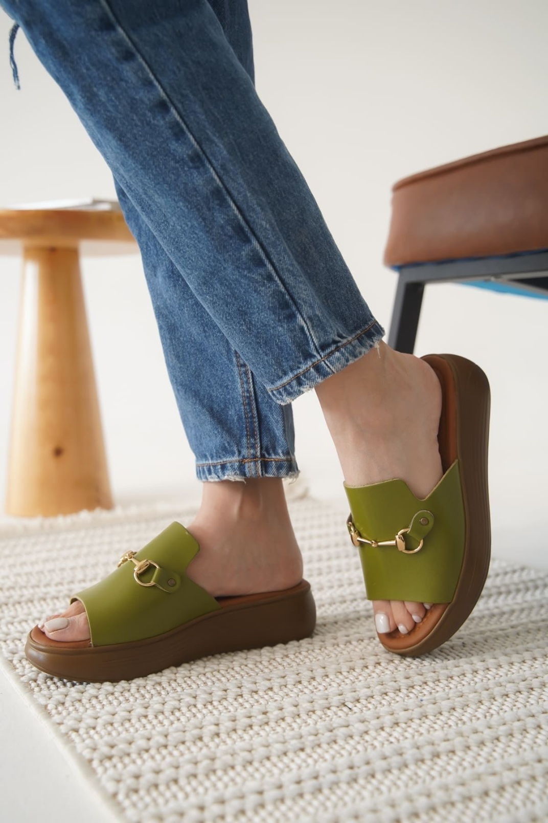 Haki Yeşili Hakiki Deri Terlik TR31MY62G