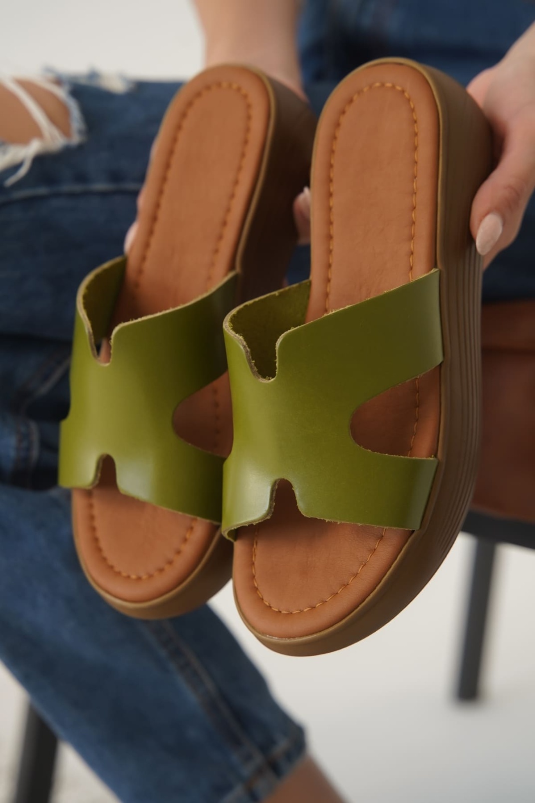 Haki Yeşil Hakiki Deri Terlik TR31MY54G