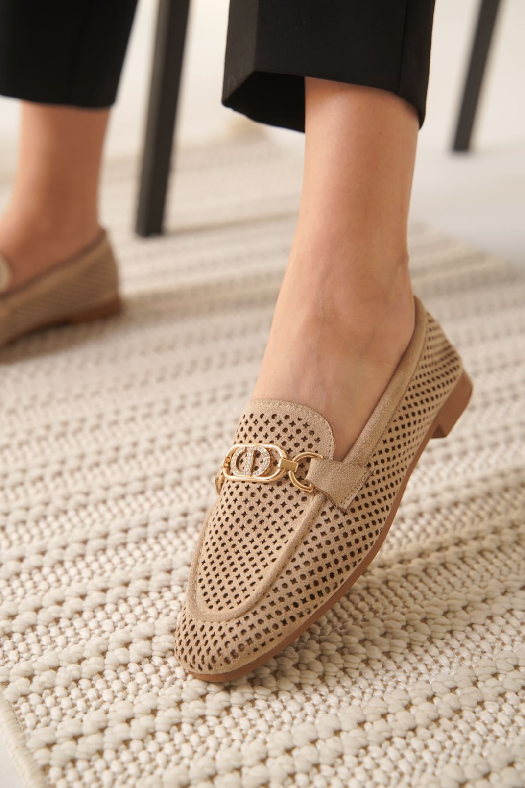 Kadın Süet Bej Günlük Ayakkabı TR27MS02B