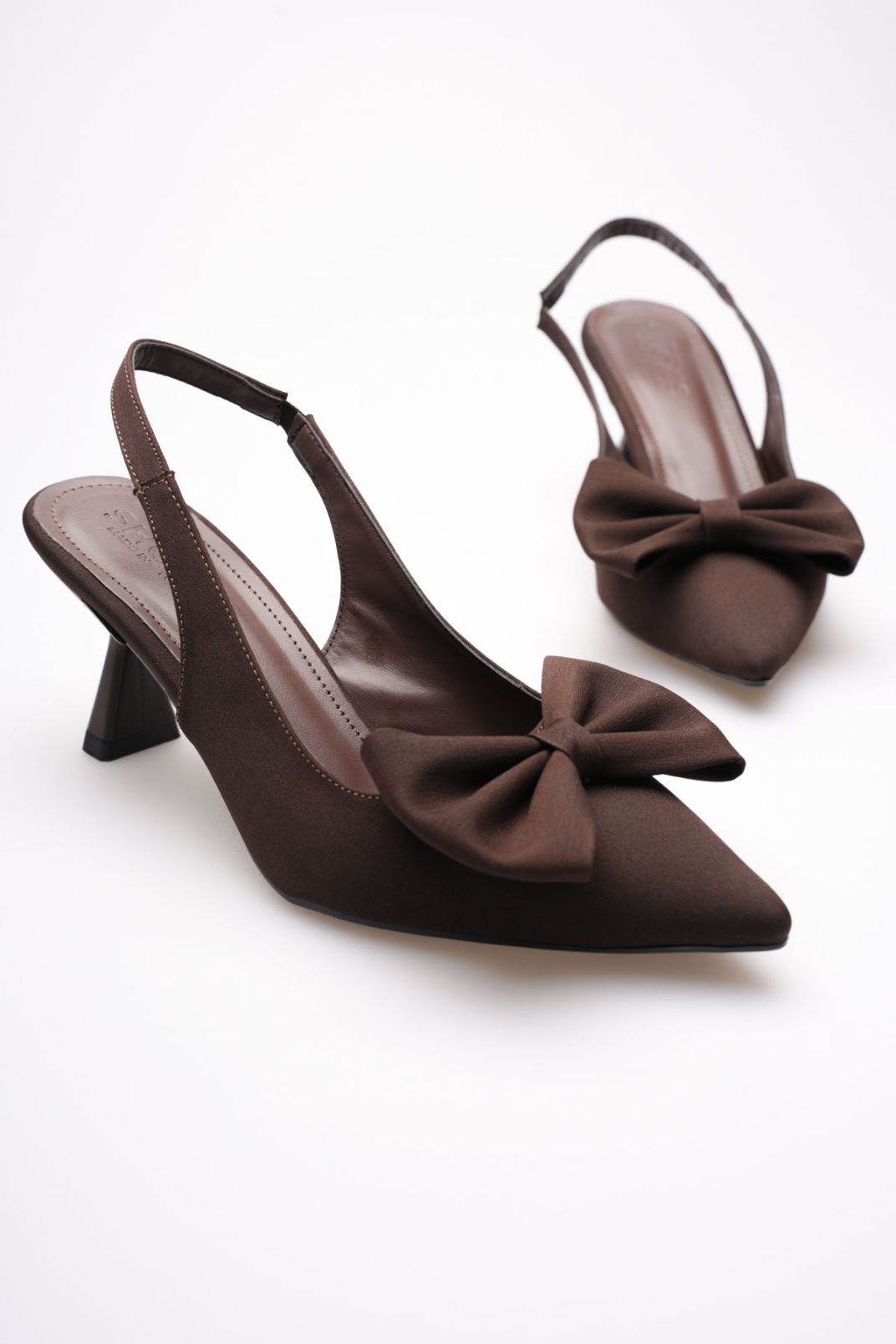 Acı Kahve Fiyonklu Kitten Topuklu Slingback Kadın Ayakkabı TR08MS24C