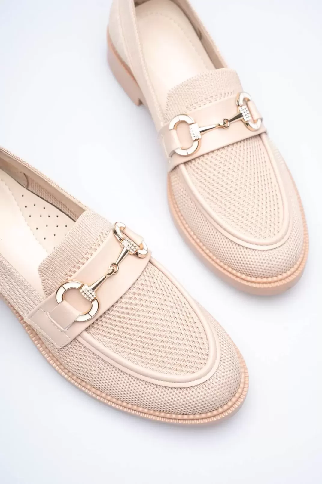 Bej Kadın Loafer Metal Tokalı Rahat Günlük Ayakkabı TR30MS02B