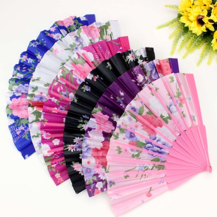 Plastik Kumaş Yelpaze 12 Li Karışık 038