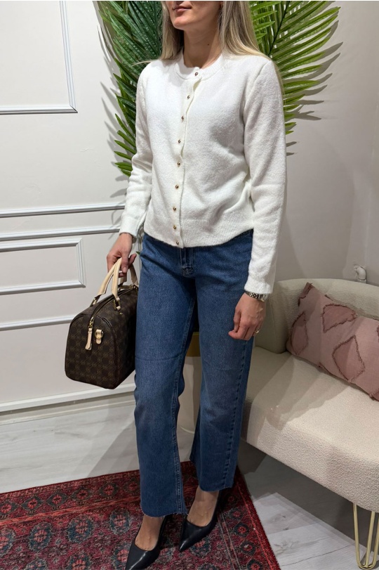 Düğmeli  Ekru Renk Triko Hırka