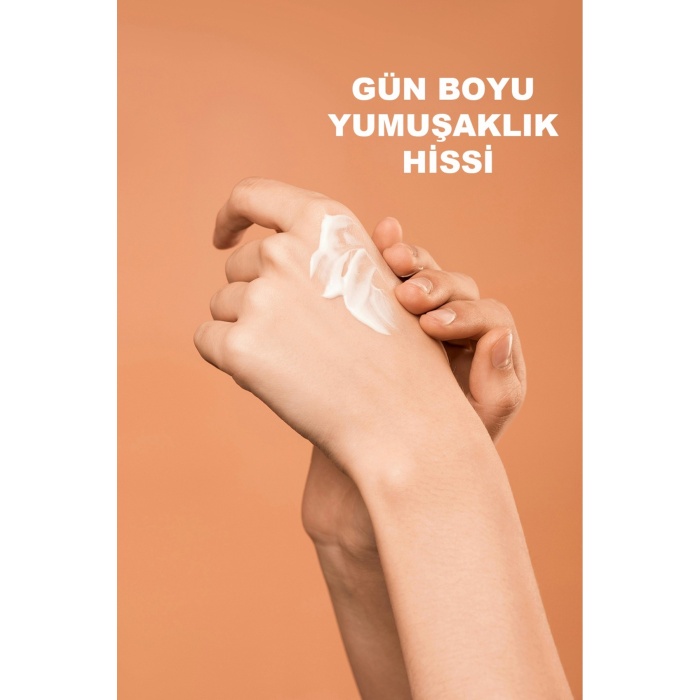 Yağlı Ciltlere Özel Koruyucu Nemlendirici Yağsız Krem 3 X 40 ml 120 ml