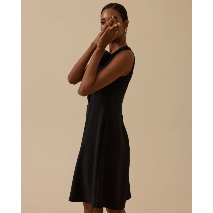 YENİ SEÇİL KADIN gül detaylı kolsuz diz üstü şık elbise 30002511318023