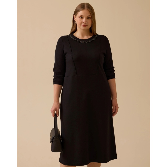 YENİ SEÇİL KADIN büyük beden taşlı yaka detaylı elbise 10002521314002