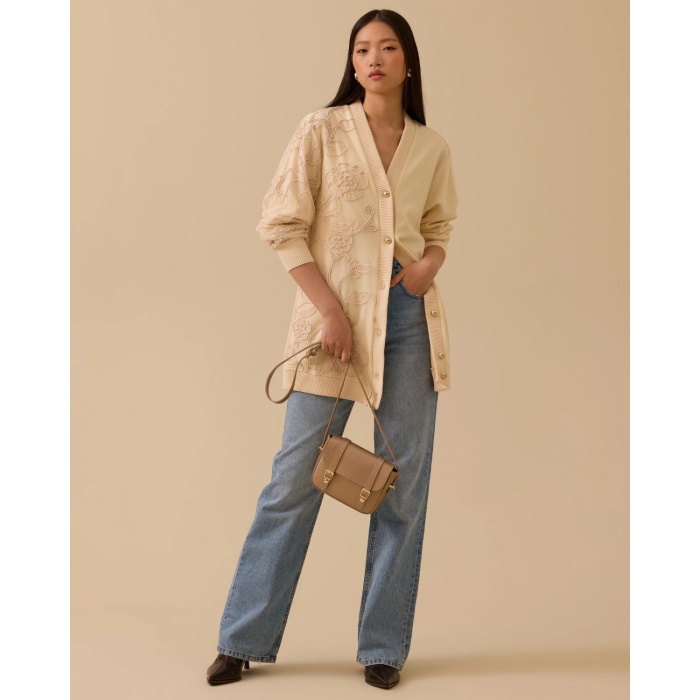 YENİ SEÇİL KADIN v yaka nakışlı düğmeli hırka 10002421111014