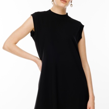 YENİ GHİSA KADIN KOLSUZ TUNİK GSBASİC4677