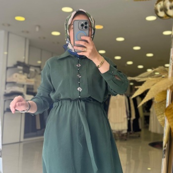 YENİ FUAT GÜRŞEN KADIN BELDEN BAĞCIKLI İŞLEME DETAYLI ELBİSE 25K4102