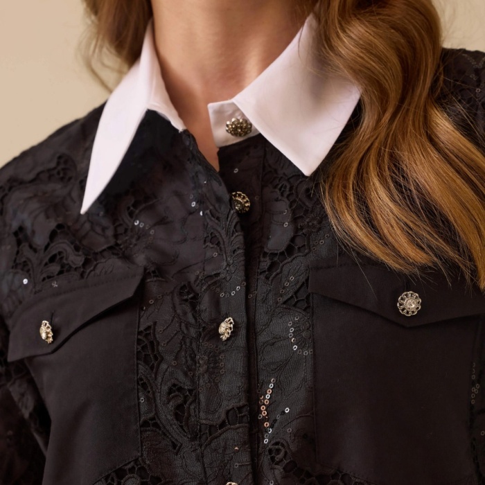 YENİ SEÇİL KADIN desenli dantel detaylı düğmeli gömlek 10002511511011