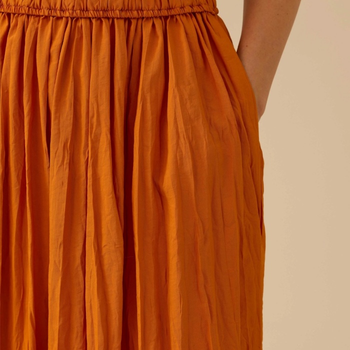 YENİ SEÇİL KADIN kırışık dokulu etek 10002511611014