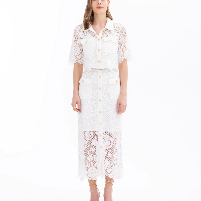 YENİ SEÇİL KADIN CROP KESİM DANTEL GÖMLEK 10242102201014