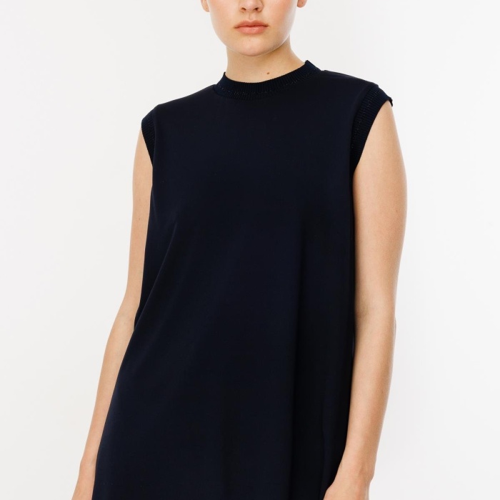 YENİ GHİSA KADIN KOLSUZ TUNİK GSBASİC4677