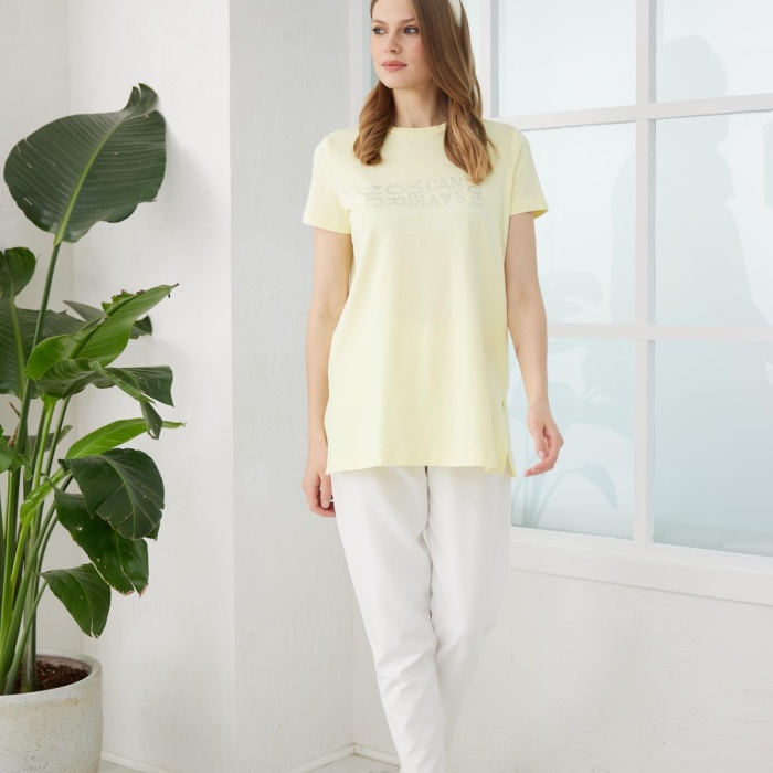 YENİ MOODBASİC KADIN TAŞ BASKILI T-SHİRT MB27.180