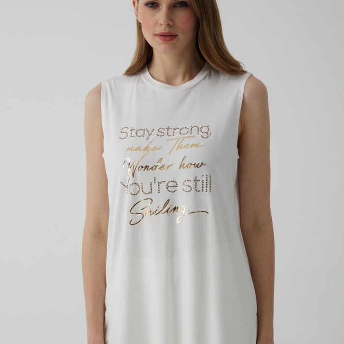 YENİ MOODBASİC KADIN PARLAK  BASKILI SIFIR KOL T-SHİRT MB27.186