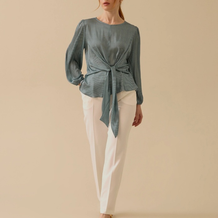 YENİ SEÇİL KADIN desenli belden bağlamalı bluz 10002421810017