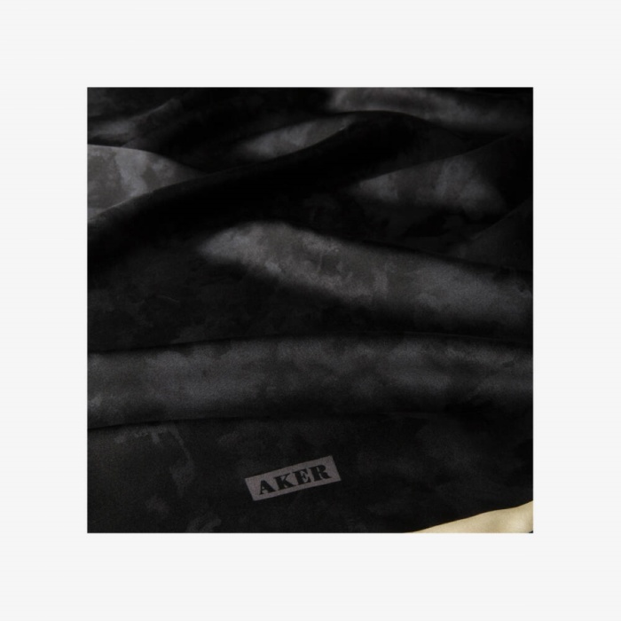 AKER KADIN İpek Krep Saten 90X90 Eşarp