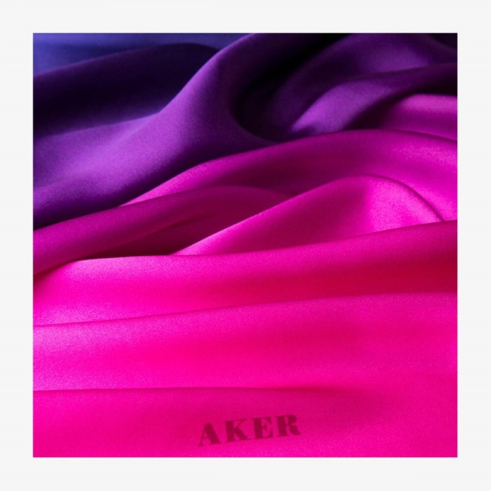 Yeni Aker Kadın Sezonsuz İpek Krep Saten Eşarp 90X90