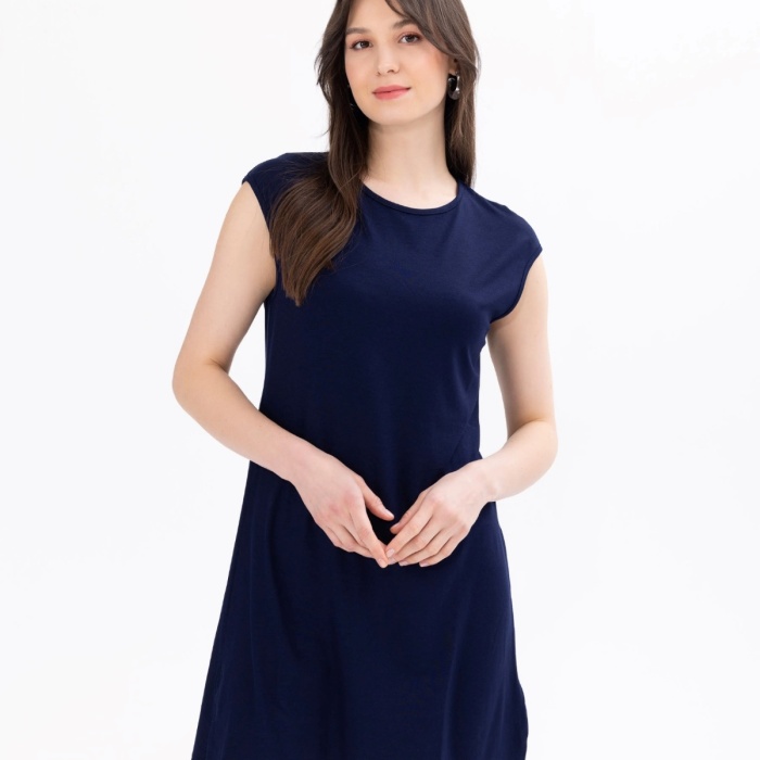 YENİ SEÇİL KADIN YUVARLAK YAKA KOLSUZ BASİC TİŞÖRT 11242101001006