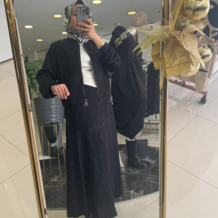 YENİ PEÇEM KADIN FERMUARLI KENDİNDEN DESEN DETAYLI ETEKLİ İKİLİ TAKIM 313