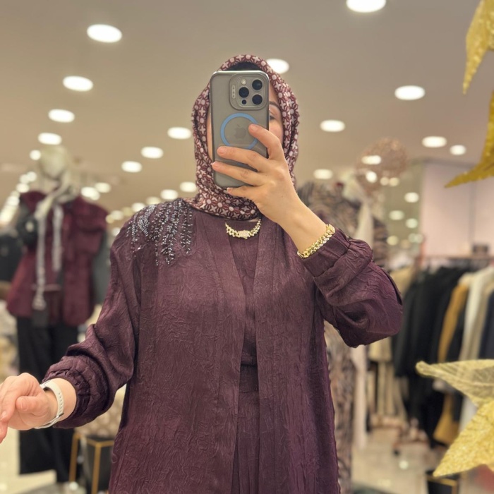 YENİ FUAT GÜRŞEN KADIN İŞLEME DETAYLI ETEKLİ TAKIM 25K4700