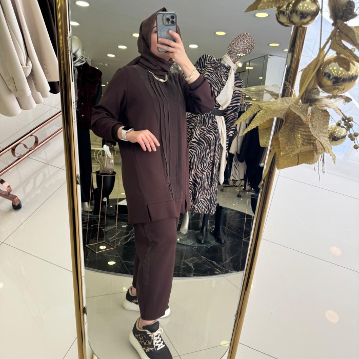 YENİ FUAT GÜRŞEN KADIN PARLAK KUMAŞ GEÇİŞLİ PANTOLONLU SPOR TAKIM 25Y3355