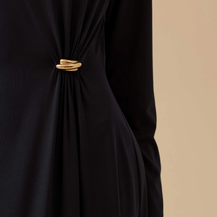 YENİ SEÇİL KADIN metal aksesuarlı drapeli elbise 10002521311028