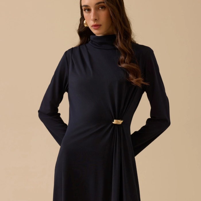 YENİ SEÇİL KADIN metal aksesuarlı drapeli elbise 10002521311028