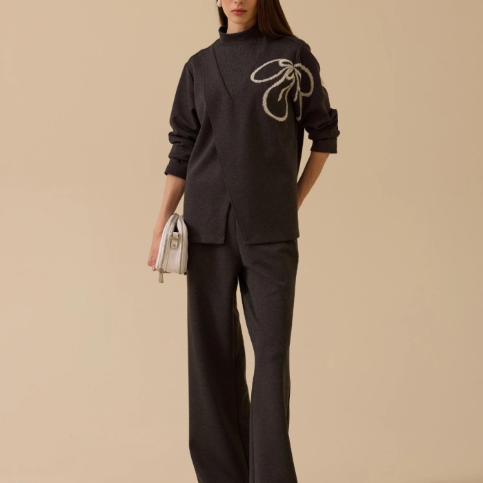 YENİ SEÇİL KADIN nakışlı örme sweatshirt 10002522311020