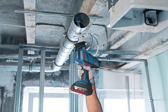 Bosch Professional GSA 18V-LI Panter Testere (1x4.0Ah) - 0615990L6H