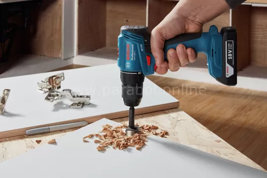 Bosch Professional GSR 185-Li 2Ah Çift Akülü Delme/Vidalama Makinesi - 06019K3000