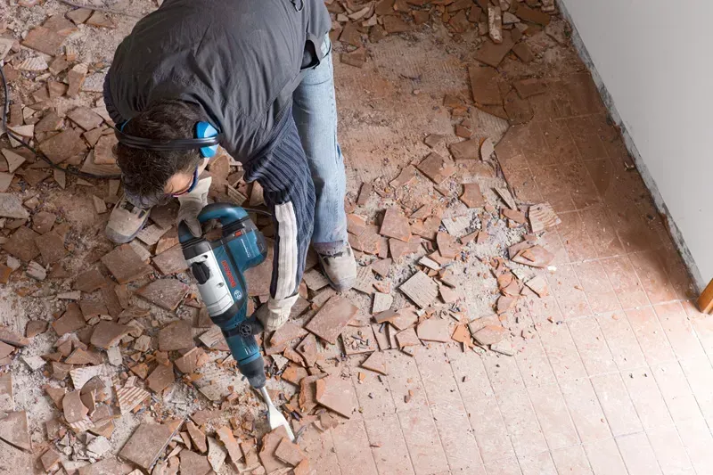 Bosch Professional GSH 7 VC Kırıcı + ACE