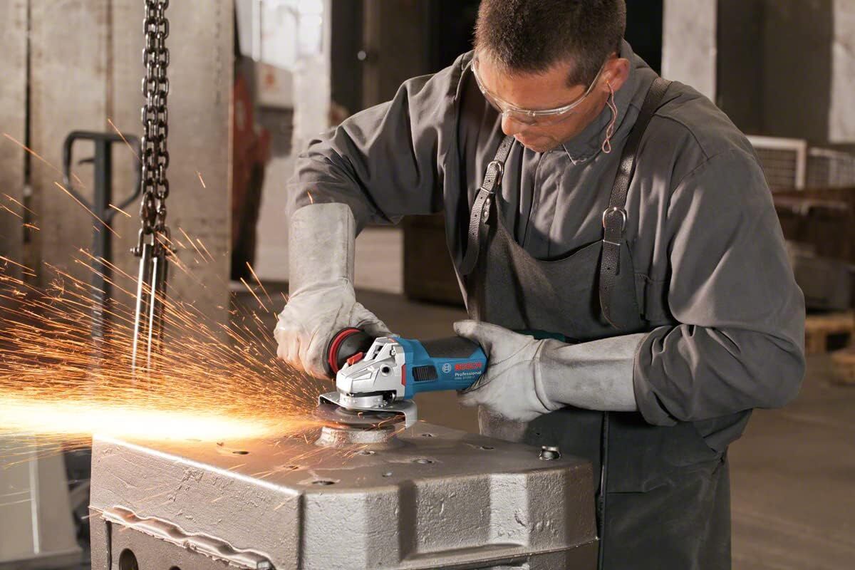 Bosch Professional GWS 17-150 S Avuç Taşlama - 06017D0600