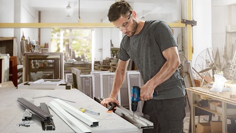 Bosch GSB 120-LI 2 Ah Çift Akülü Darbeli Vidalama + Bosch GO Kit - 06019G8124