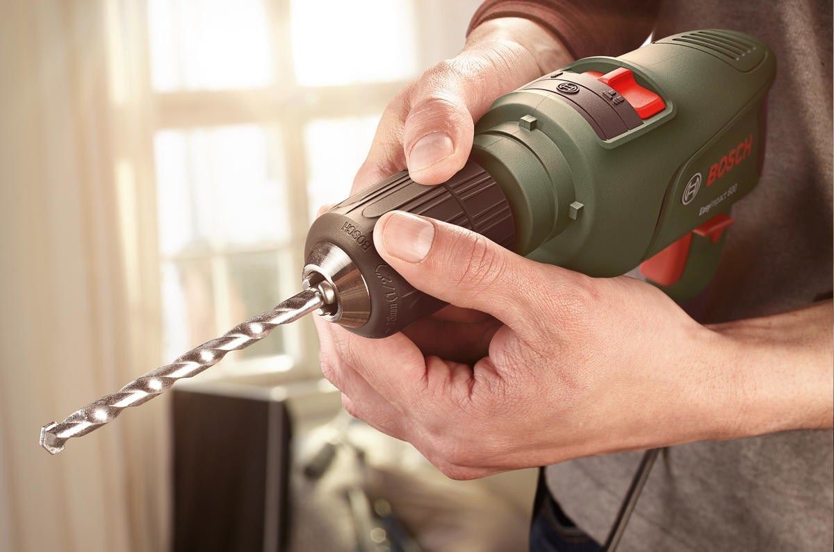 Bosch EasyImpact 600 Darbeli Matkap - 0603133000 + Bosch Yeşil Sırt Çantası