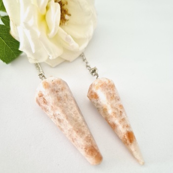 Güneş Taşı Pandül