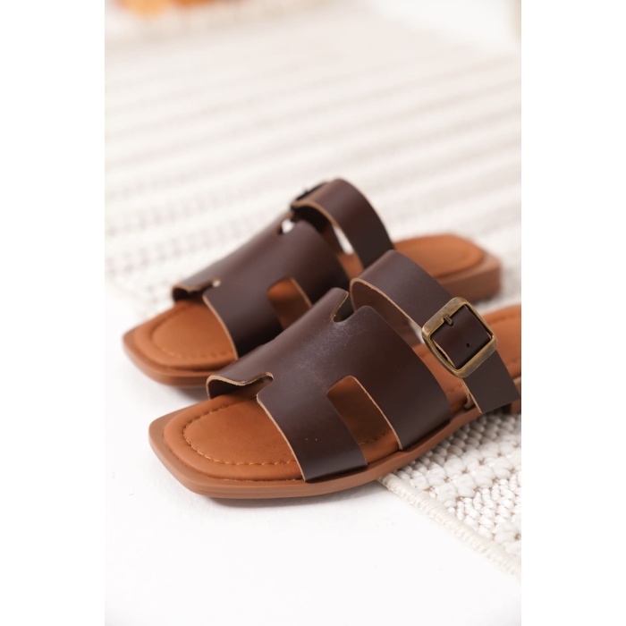 Garcia Acı Kahve Hakiki Deri Terlik