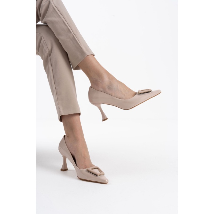 Nora Kadın Bej Rugan Ayakkabı