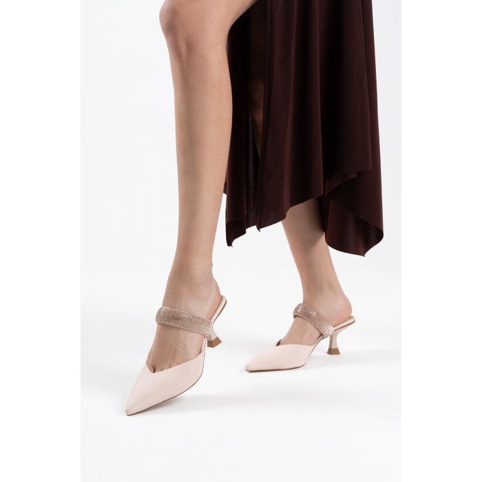 Nina Topuklu Bej Kadın Terlik