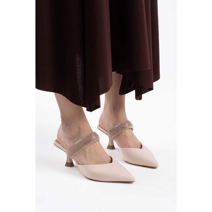 Nina Topuklu Bej Kadın Terlik