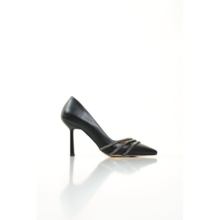 Sonya Siyah Taşlı Kadın Ayakkabı