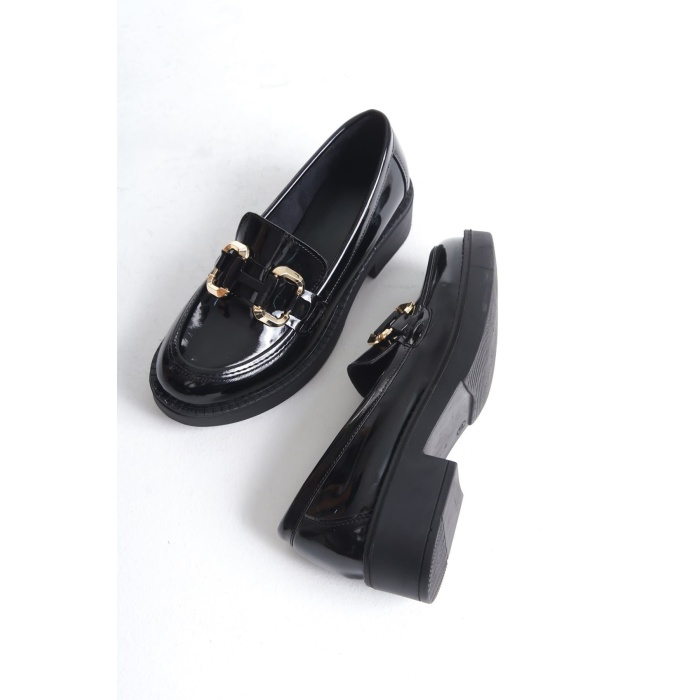 Caro Rugan Siyah Gold Tokalı Kadın Loafer