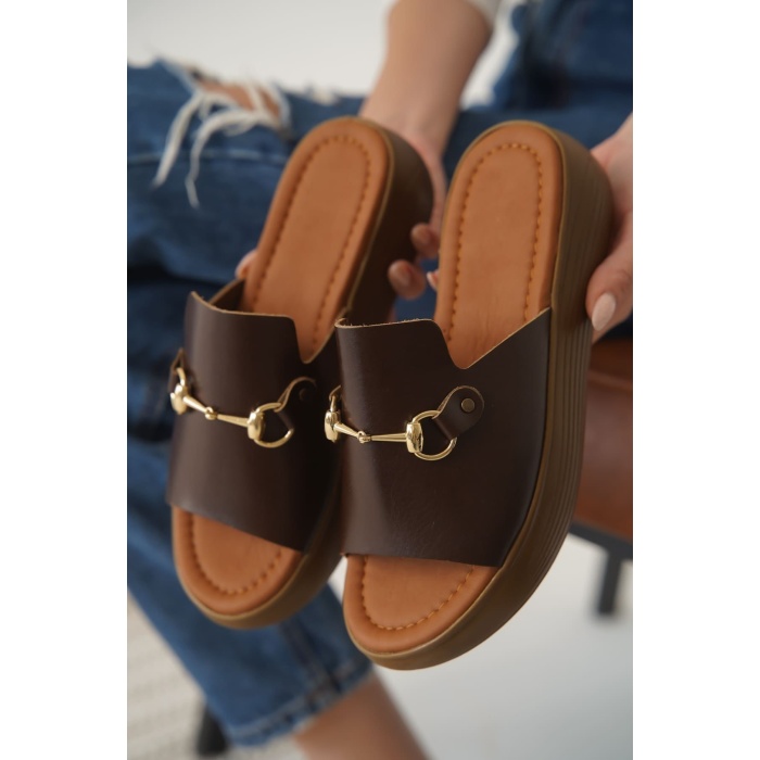 Nelly Acı Kahve Hakiki Deri Terlik