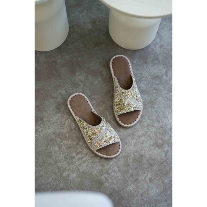 Dennis Kadın Bej Taş İşlemeli Terlik