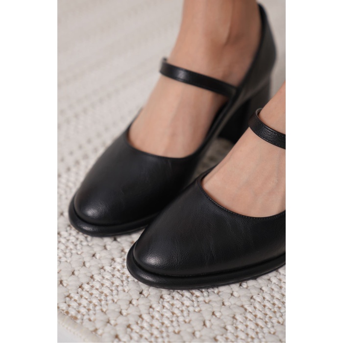 Slay Siyah Cilt Kadın Topuklu Ayakkabı